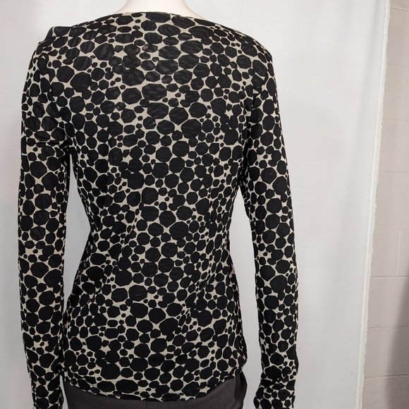 Liz Claiborne Top (like new) - Picture 3 of 6
